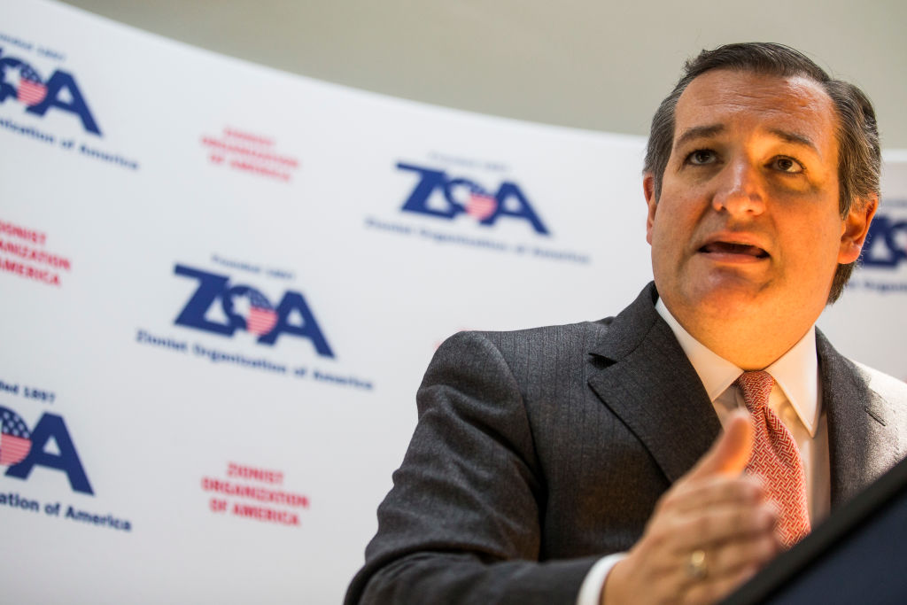 Ted Cruz is raising money from dodgy mailers