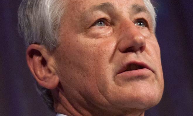 President Obama is reportedly choosing Republican Chuck Hagel as his nominee for Defense secretary.
