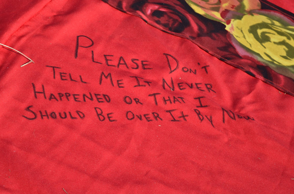 Monument Quilt blankets National Mall with rape survivors&#039; messages