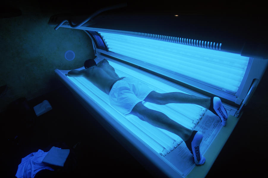 FDA announces stricter regulations on sunlamps used for tanning