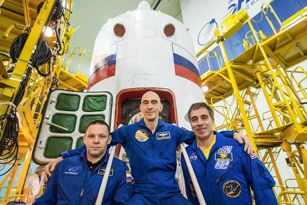 Expedition 63 Crew. 