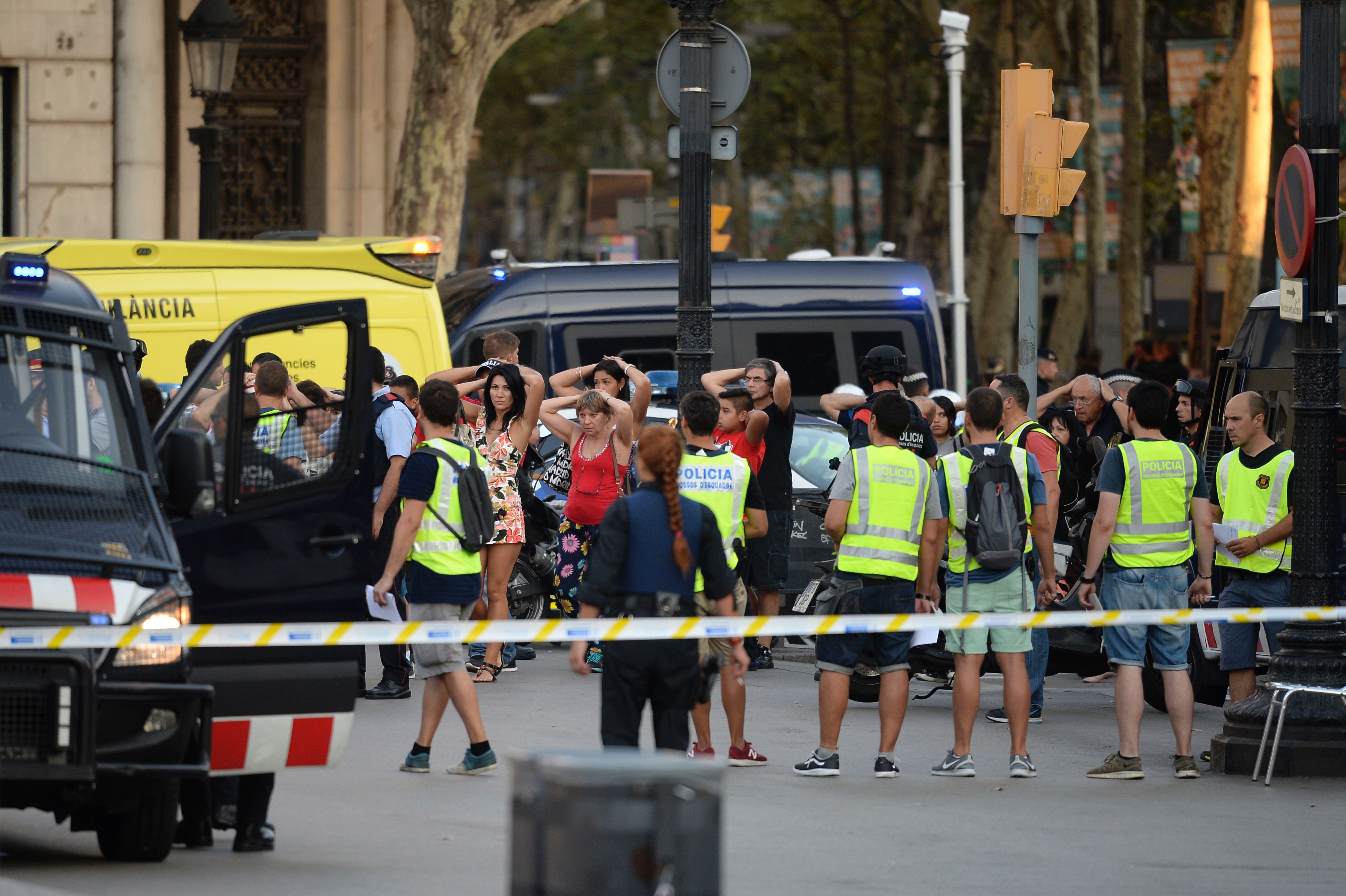 Police identify onlookers on the Rambla in Barcelona