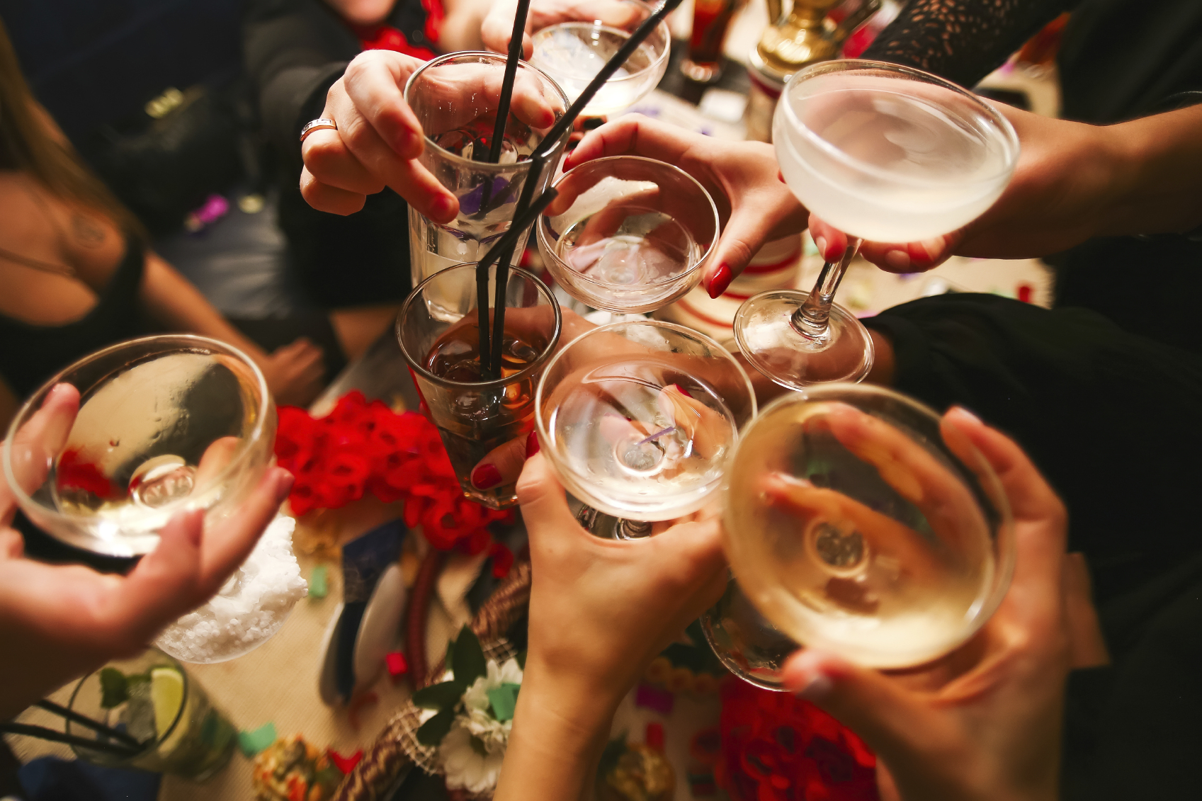 New recommendations from the CDC will change the way many women drink alcohol. 