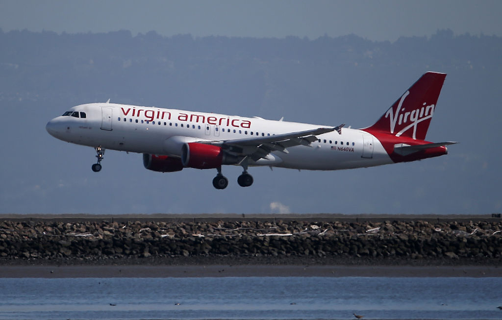 Alaska Airlines agrees to buy Virgin America