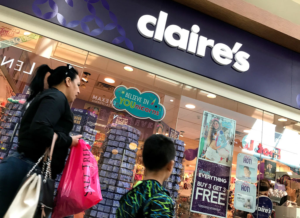 A Claire&#039;s store.
