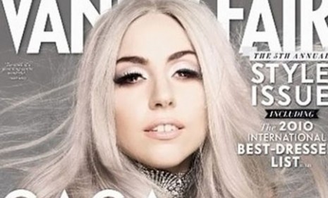 Lady Gaga: Leading the gray hair trend