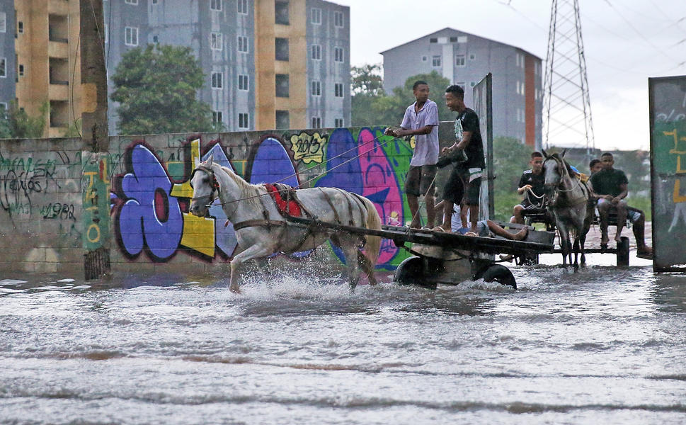 Flooding threat prompts Brazil&#039;s World Cup host city to declare state of emergency