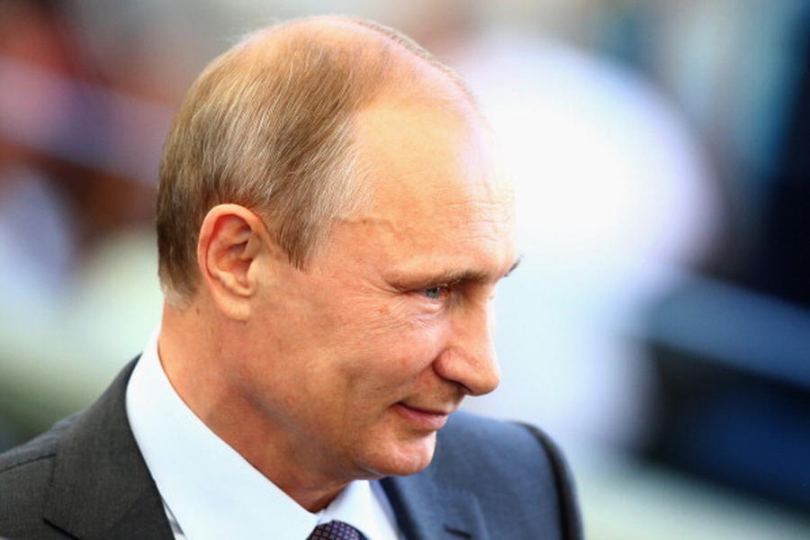 Vladimir Putin is attending the G-20 summit with a bunch of warships in tow