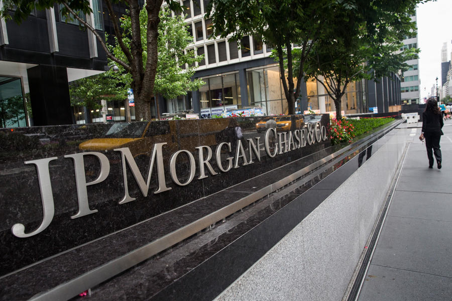Report: Besides JPMorgan, hackers attacked at least nine other financial firms
