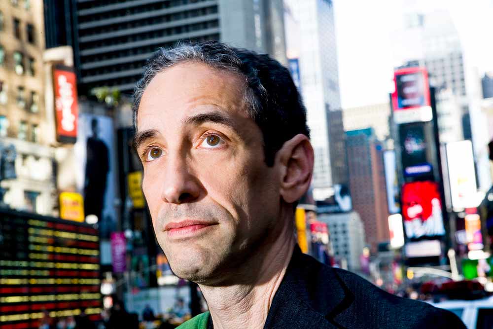 Douglas Rushkoff shares some of his favorite books. 