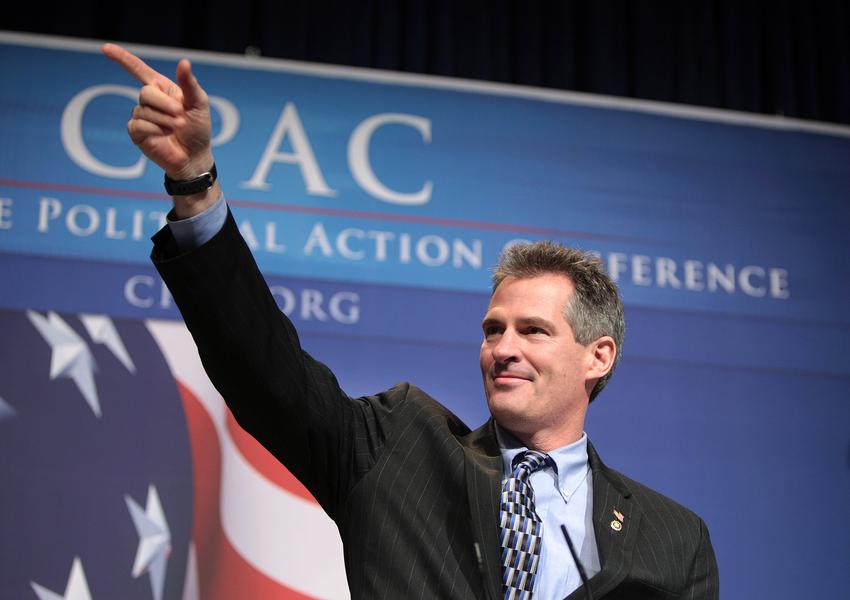 Scott Brown refers to the &#039;Massachusetts delegation&#039; while running for Senate in New Hampshire