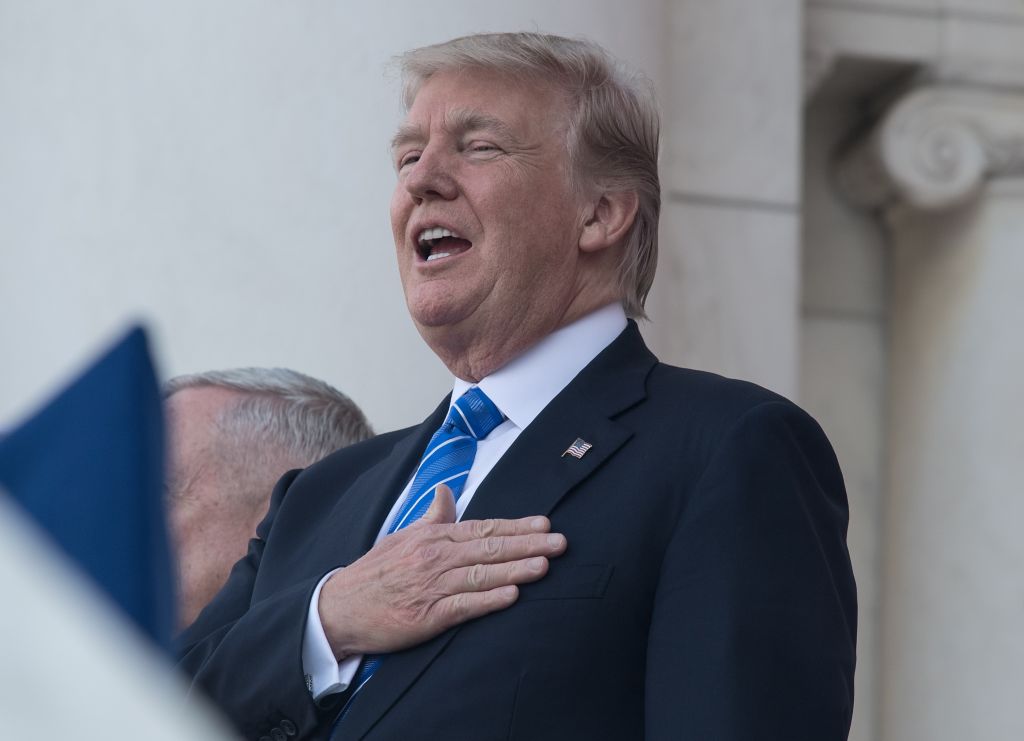 Trump sings at Arlington National Cemetery