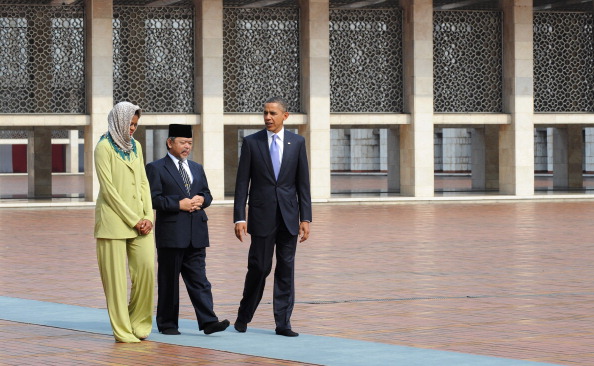 President Obama visits a mosque in Jakarta, Indonesia in 2010