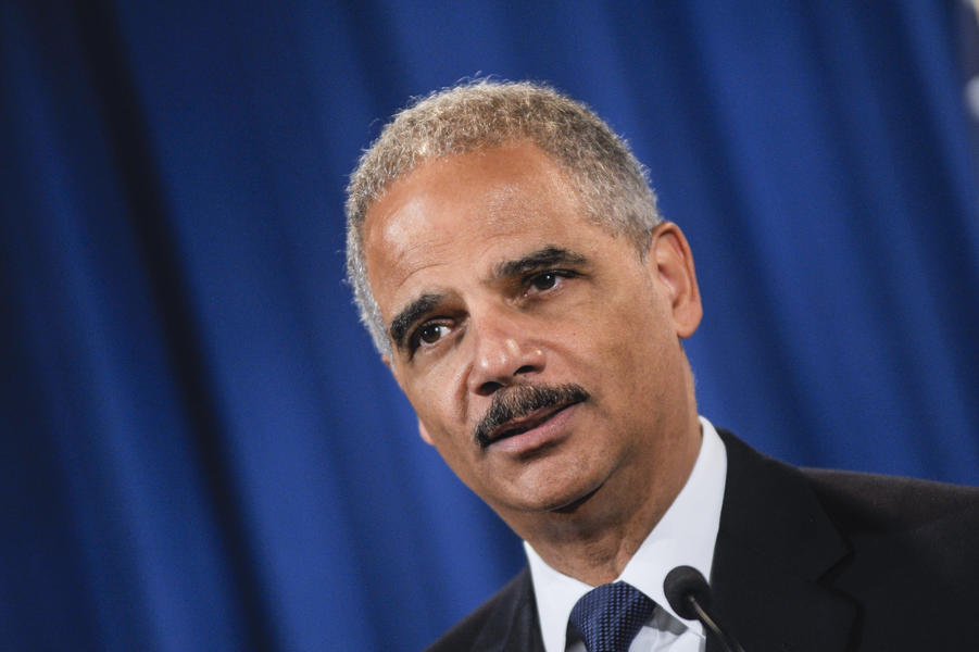 Poll: 47 percent think Holder driven by politics, not justice