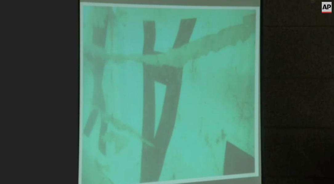 Tail of AirAsia Flight 8501 discovered in Java Sea