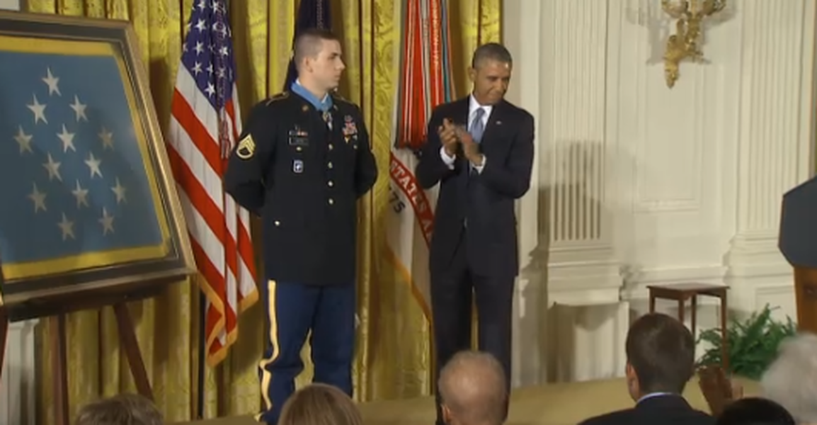 Army sergeant who held off Taliban attack receives Medal of Honor