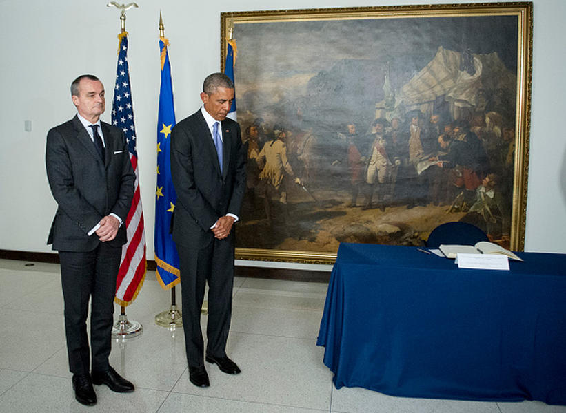 Obama on Paris attacks: &#039;We&#039;re hopeful the immediate threat is now resolved&#039;