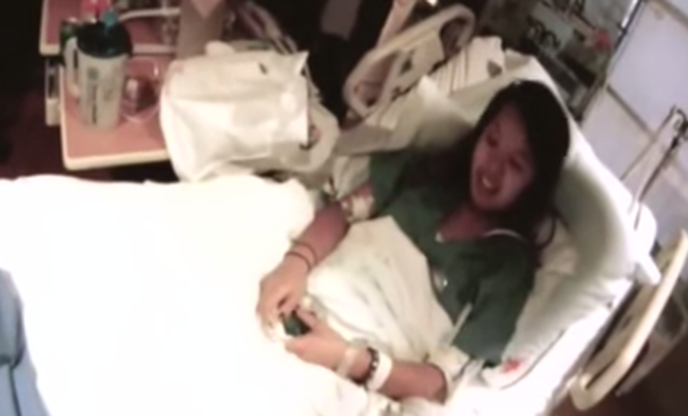 &#039;I love you guys&#039;: Ebola-stricken nurse thanks doctors on video