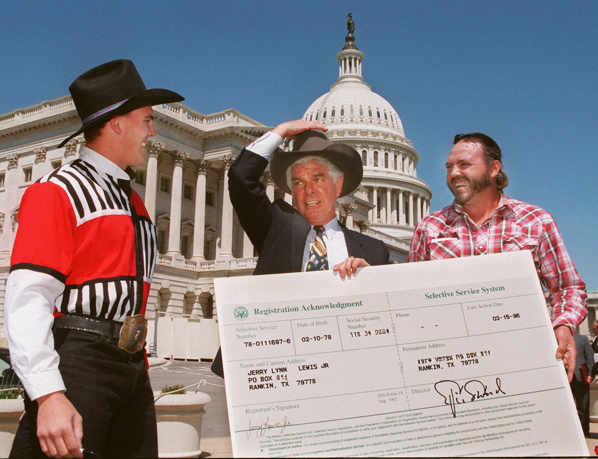 Rep. Jerry Lewis celebrates Jerry Lewis, the 35 millionth man to register for the draft