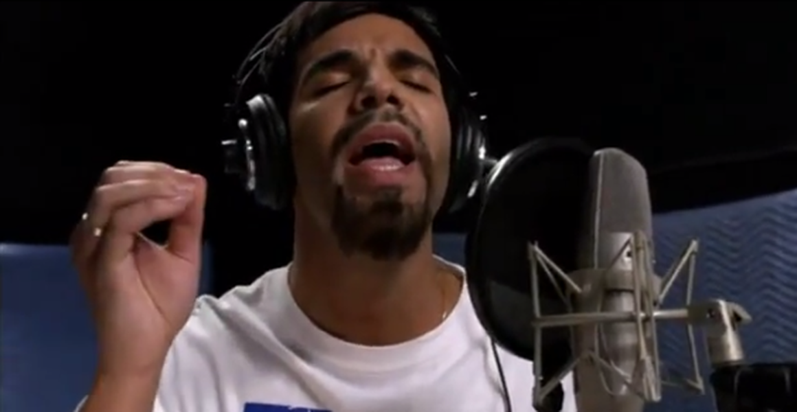 Watch Drake sing &#039;Let it Go&#039; while impersonating boxer Manny Pacquiao