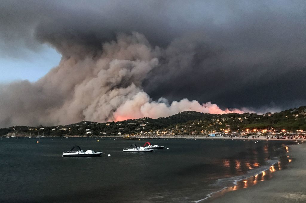 A wildfire on France&#039;s Mediterranean coast.
