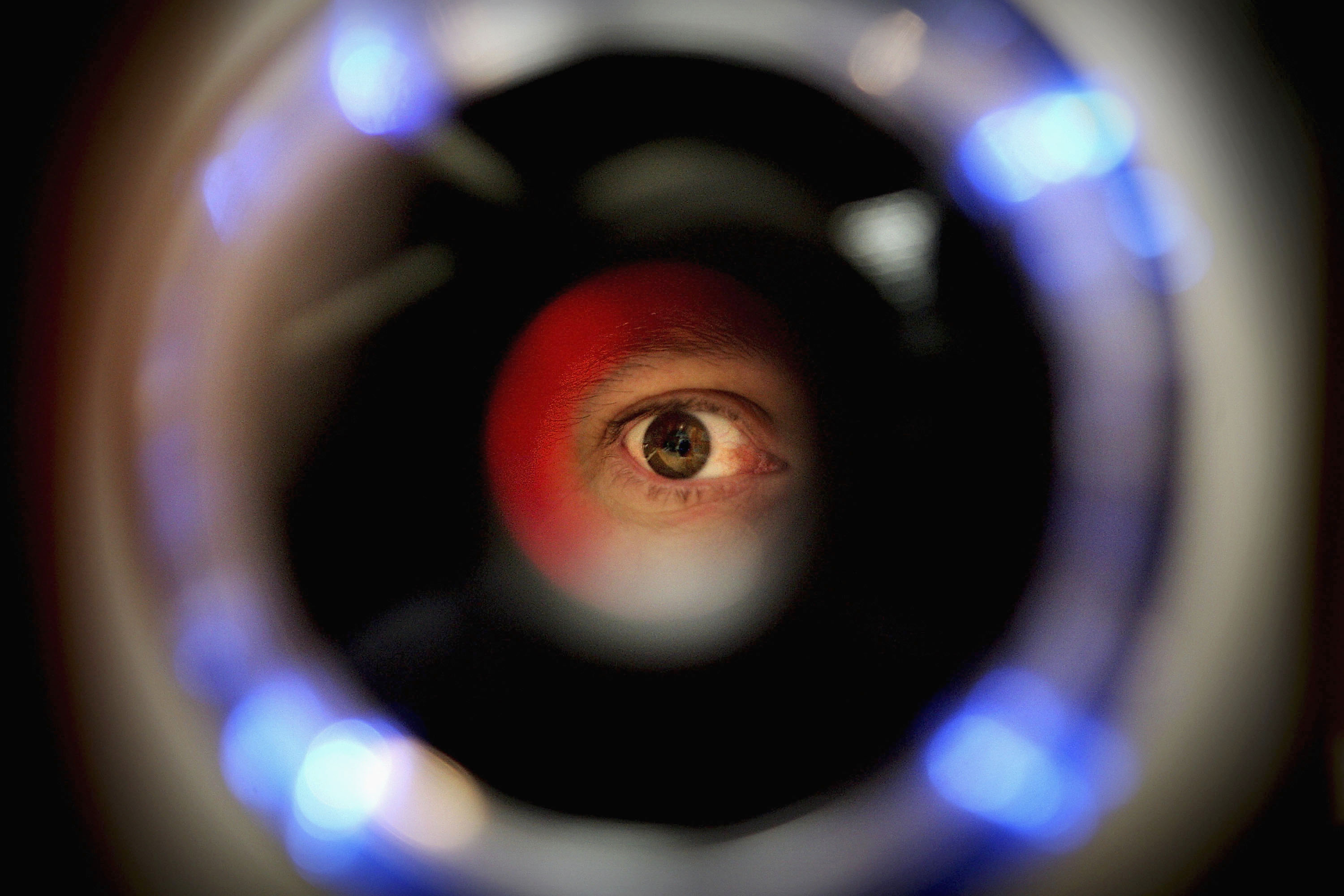 Eye recognition scanner.