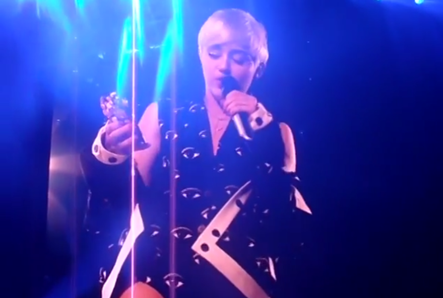 Miley Cyrus&#039; mid-song selfie was the least offensive part of her dismal Smiths cover