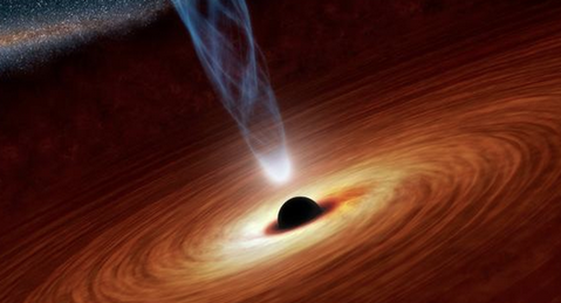 NASA telescope observes light near black holes