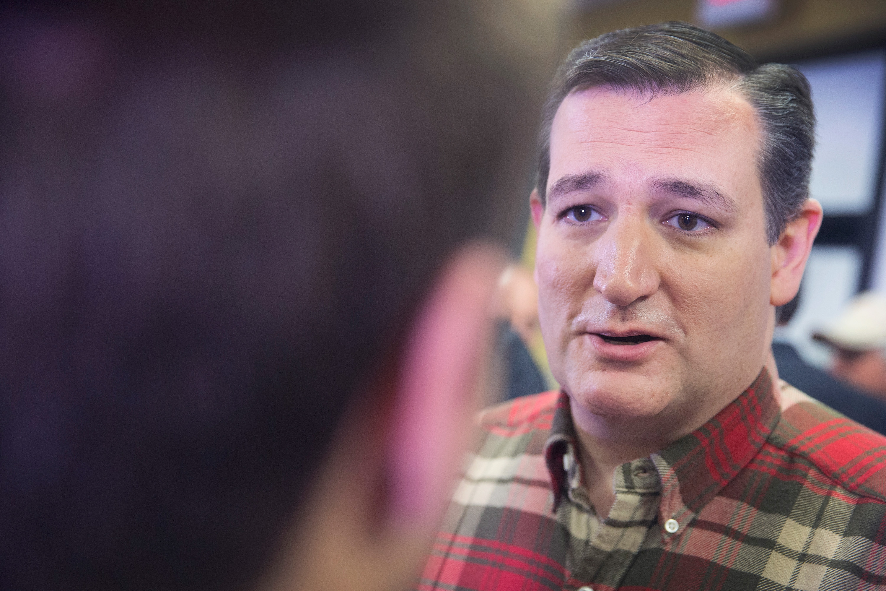 Ted Cruz has a campaign team that targets very specific groups.