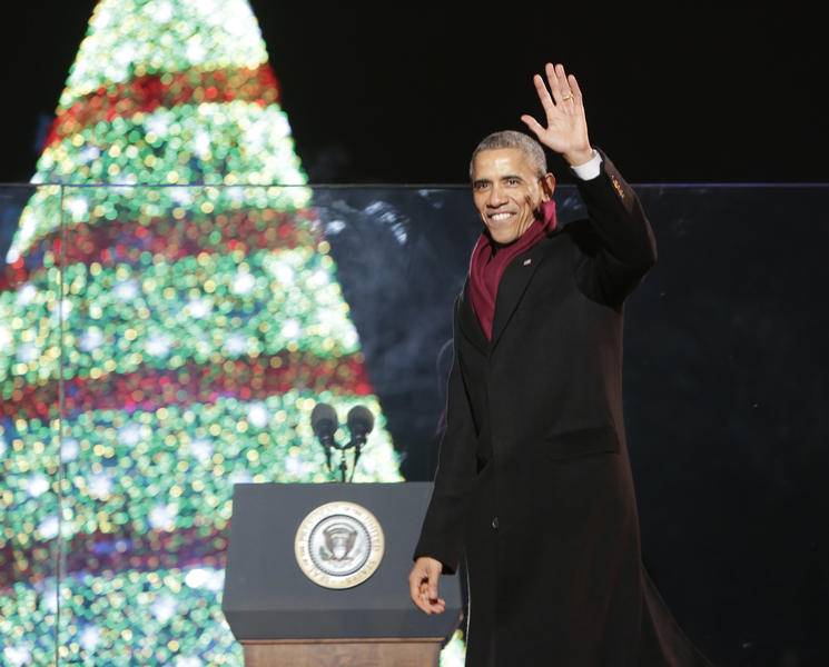 Watch Obama light the White House Christmas tree, with help from Tom Hanks, musical guests
