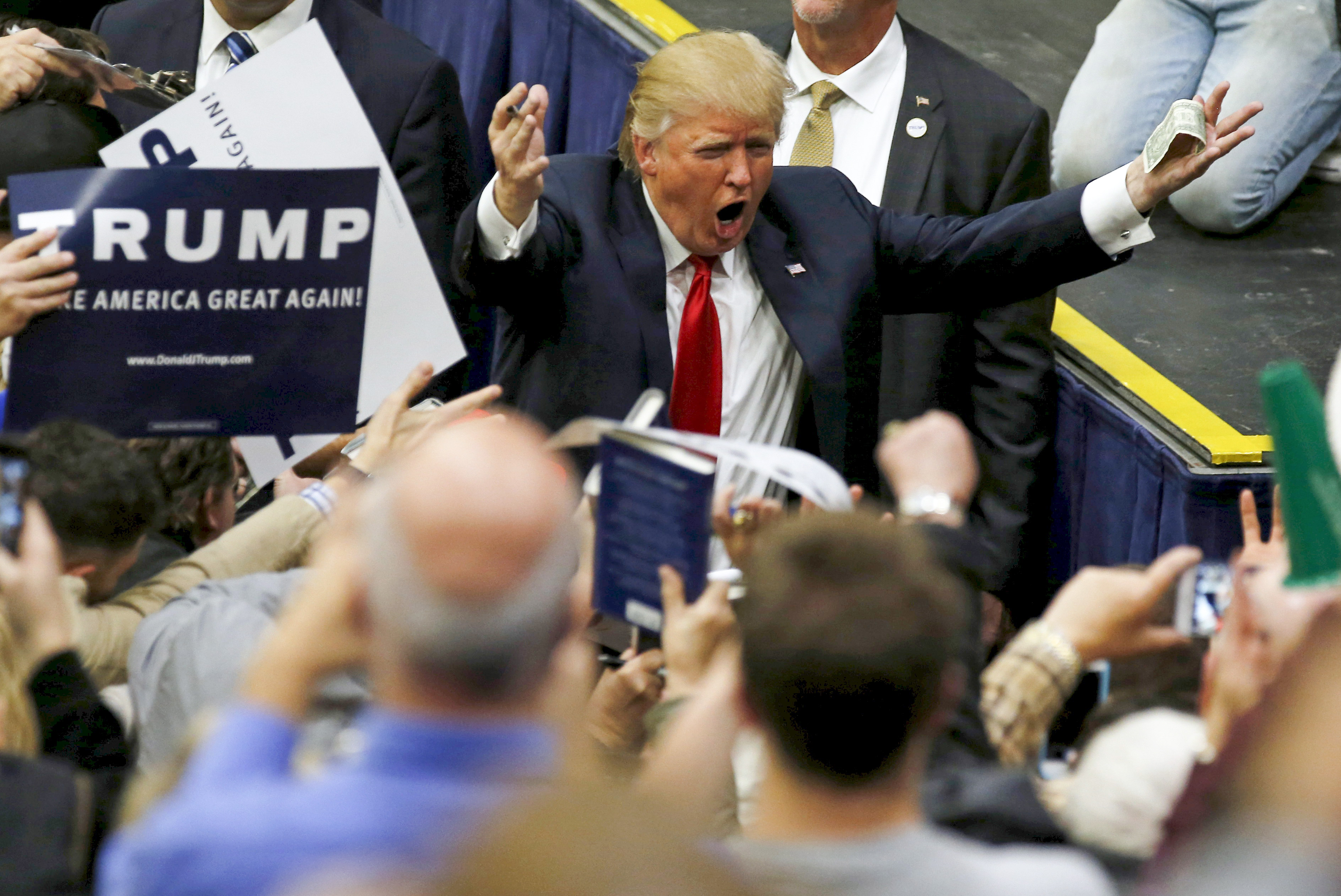 Donald Trump caused a curious reaction from many republicans.