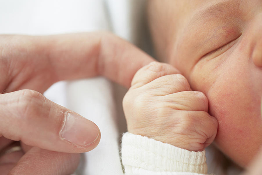 Study: Babies that weigh more at birth grow into higher-achieving children