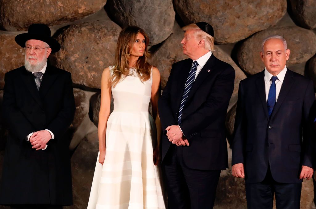 Rabbi Yisrael Meir Lau, First Lady Melania Trump, President Donald Trump and Israel Prime Minister Benjamin Netanyahu attend a wreath laying ceremony during a visit to the Yad Vashem Holocaus