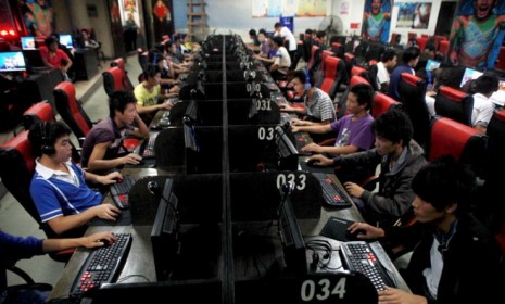 Chinese gamers at an internet cafe