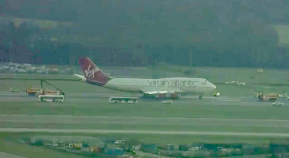 Watch troubled U.S.-bound Virgin Atlantic flight make emergency landing