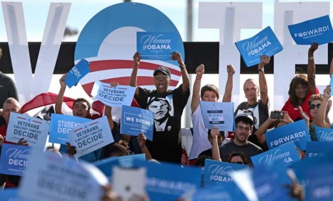 Enthusiastic supporters cheer President Obama on Nov. 1, 2012.