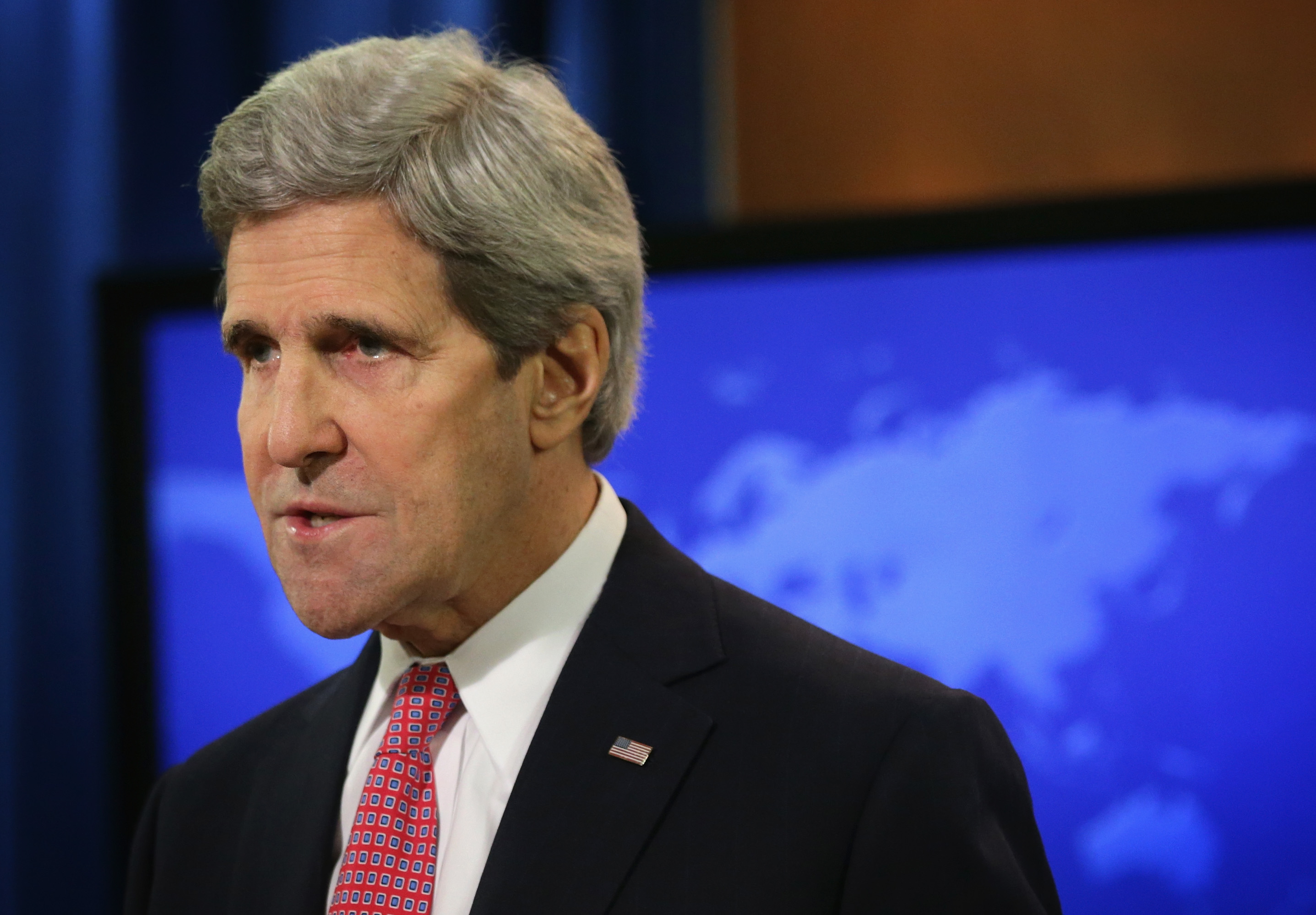 John Kerry to visit Kiev Tuesday in show of support for Ukrainian government