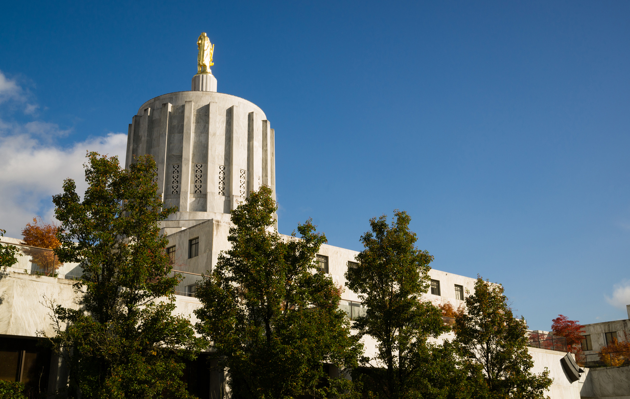 Oregon state capitol in Salem