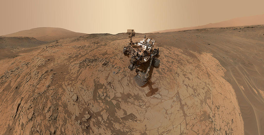 Curiosity rover on Mars. 