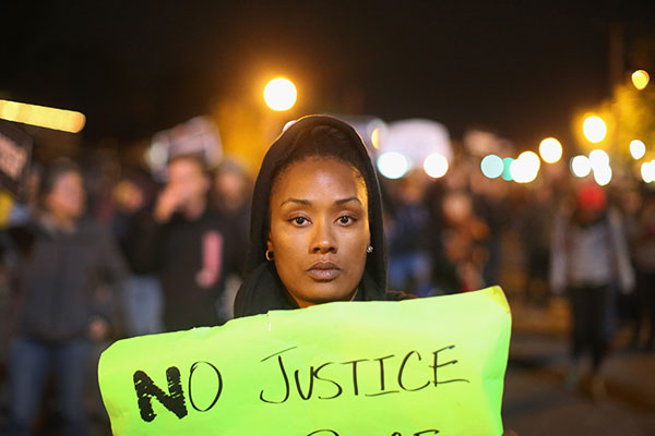 Photos: The first night of &#039;Ferguson October&#039; protests