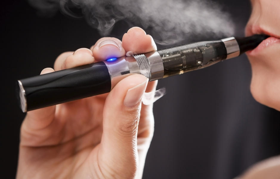 WHO calls for tighter e-cigarette regulation