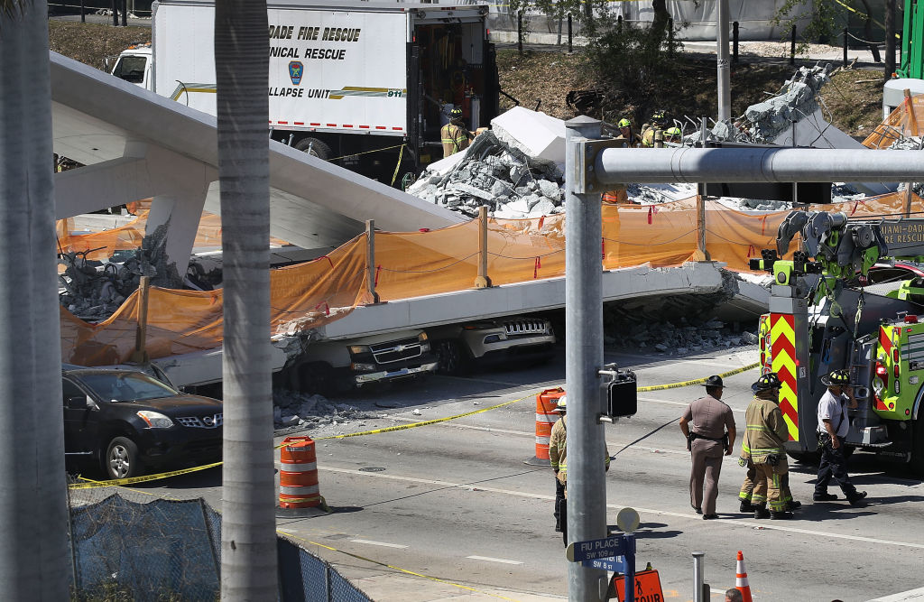 Collapse of pedestrian bridge in Miami.