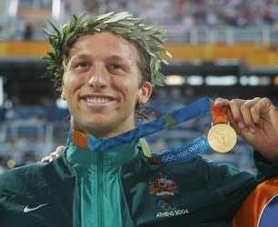 Decorated Olympic swimmer Ian Thorpe fighting infection, likely won&#039;t swim competitively again