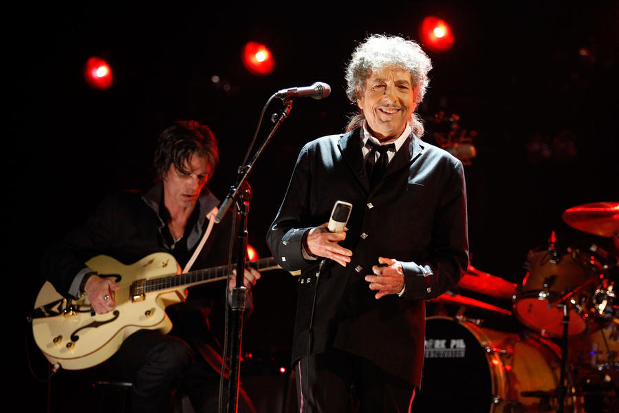 Swedish scientists admit to 17 years of sneaking Bob Dylan lyrics into research articles