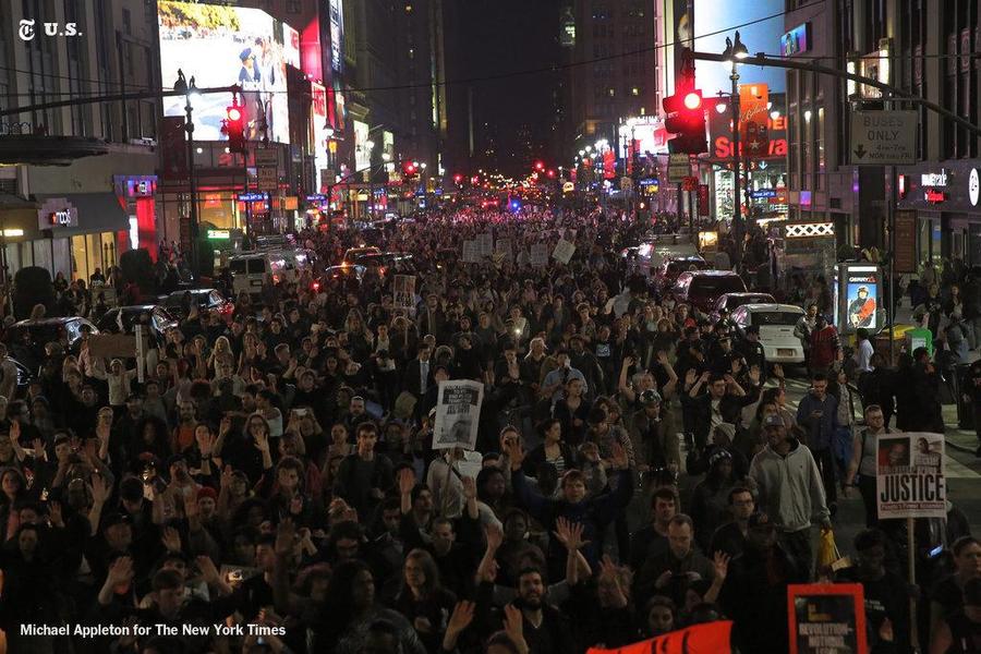 Across the U.S., thousands protest Ferguson decision