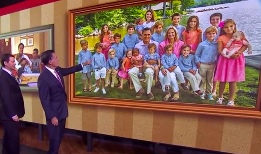 Watch Mitt Romney name all of his grandchildren from a huge photo