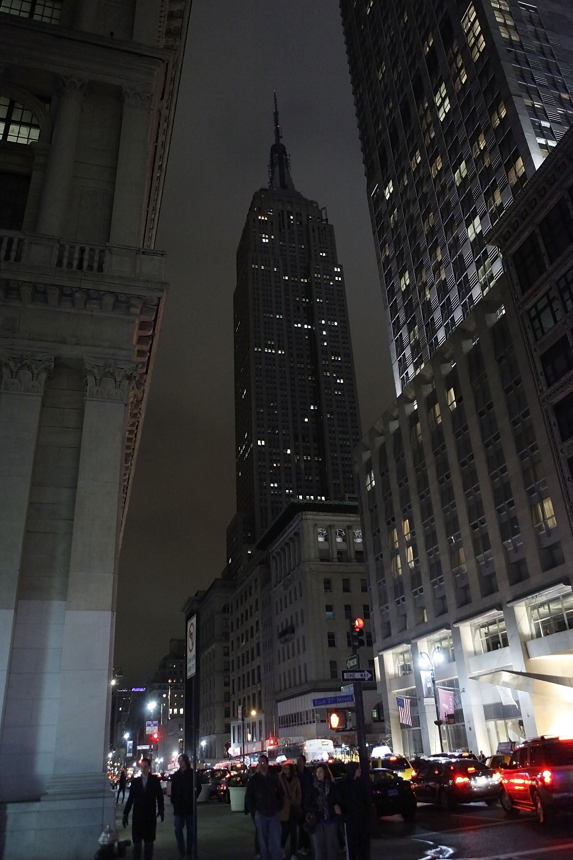 The Empire State Building looked downright spooky with the lights out for Earth Hour