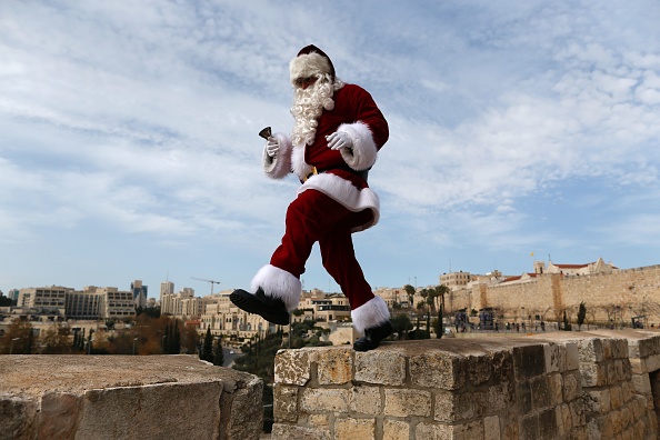 Turkish archaeologists believe they are close to finding the ancient burial place of Santa.