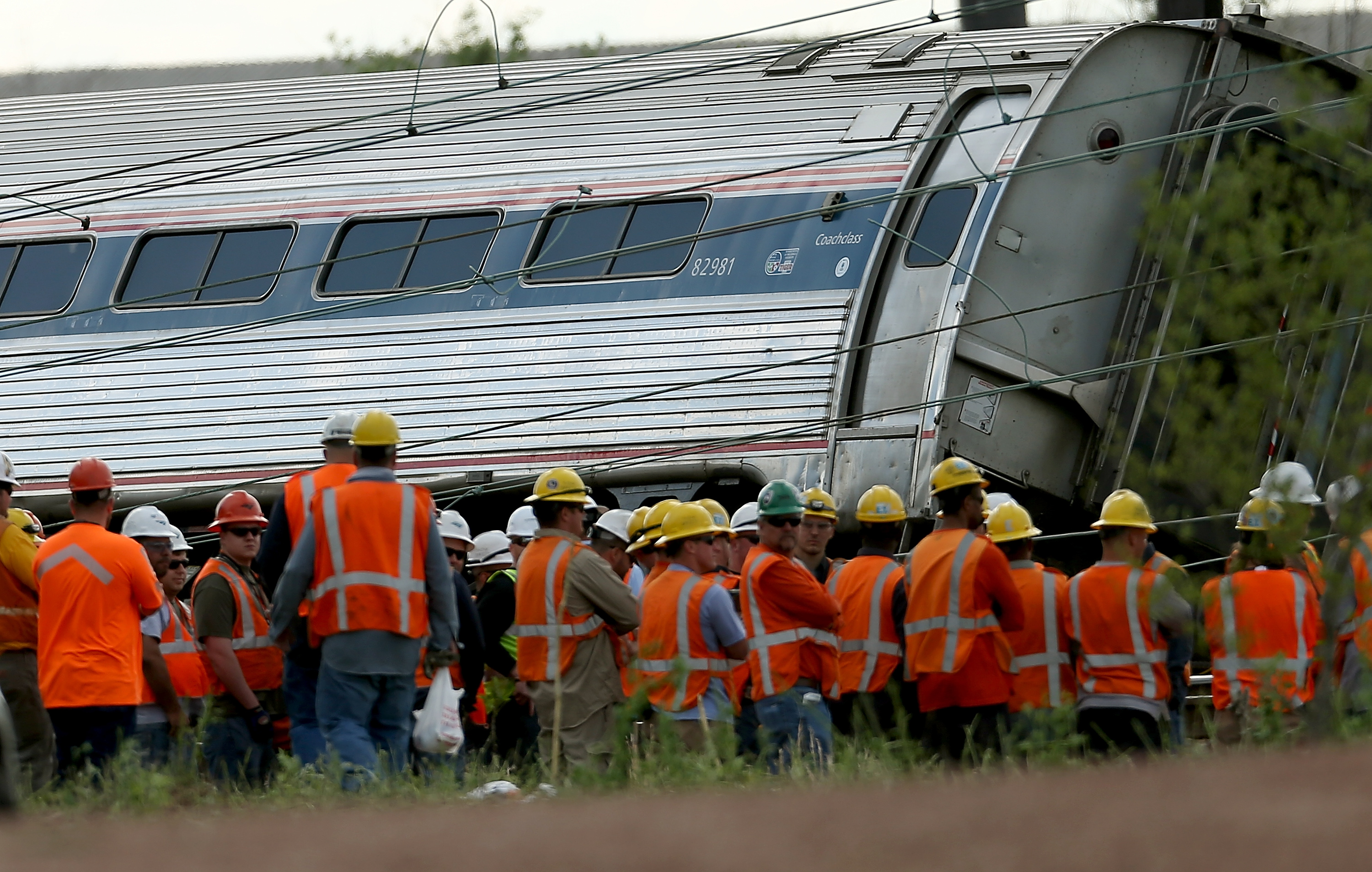 Six dead, hundreds injured in Philadelphia Amtrak derailment