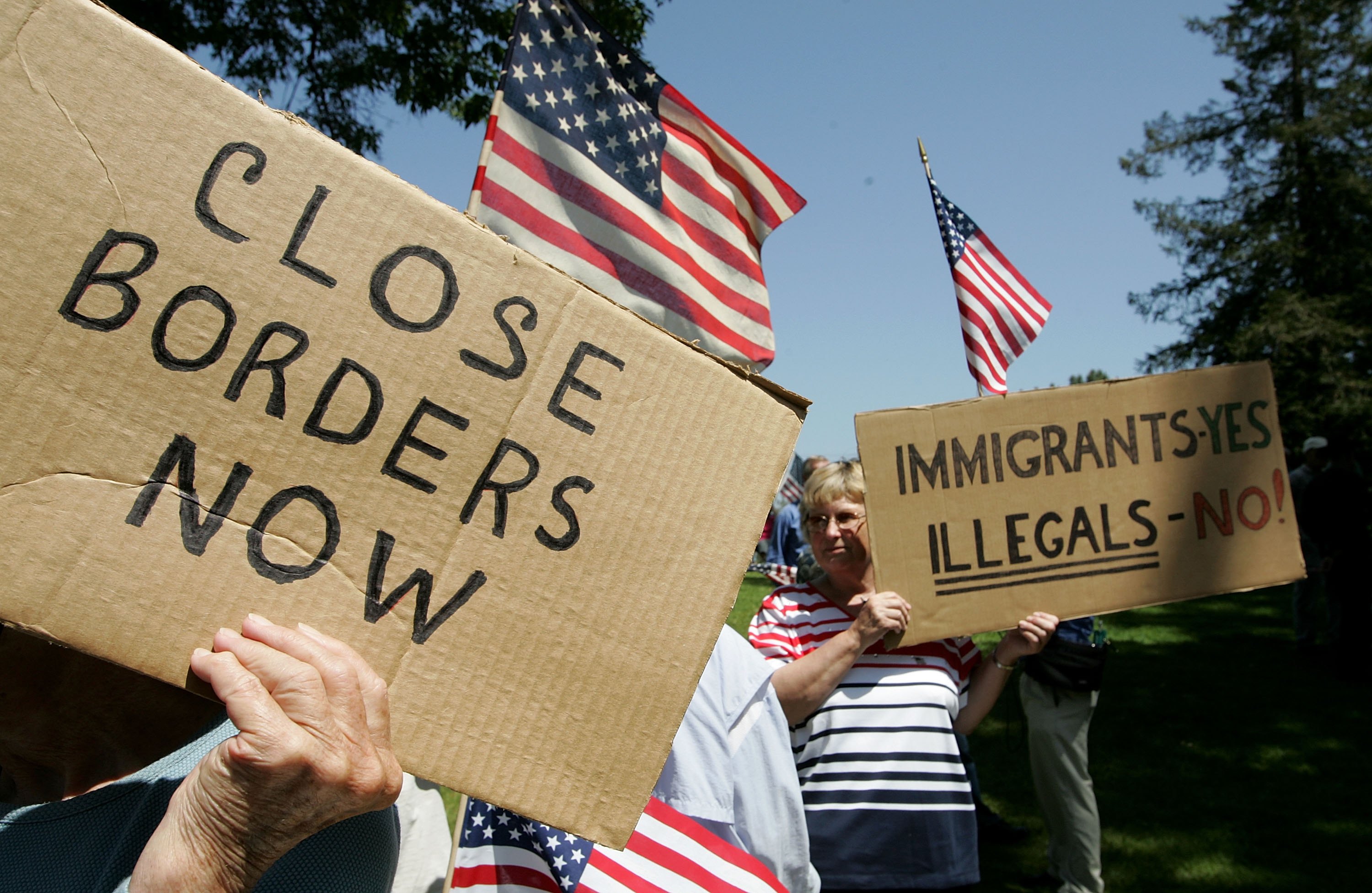 Protesters fight illegal immigration